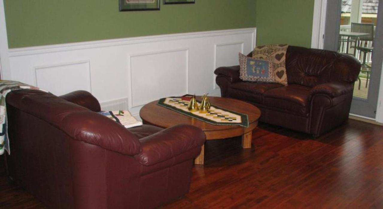 Chesterfield Inn Kelowna Dış mekan fotoğraf